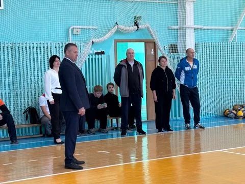 В период осенних каникул брасовские школьницы проводят время с пользой В период осенних каникул брасовские школьницы проводят время с пользой