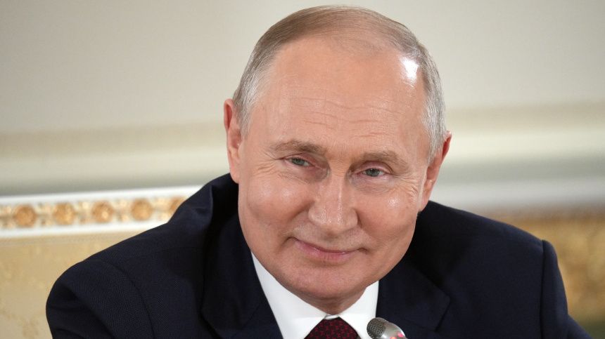 Президент Путин о поддержке пенсионеров в условиях инфляции