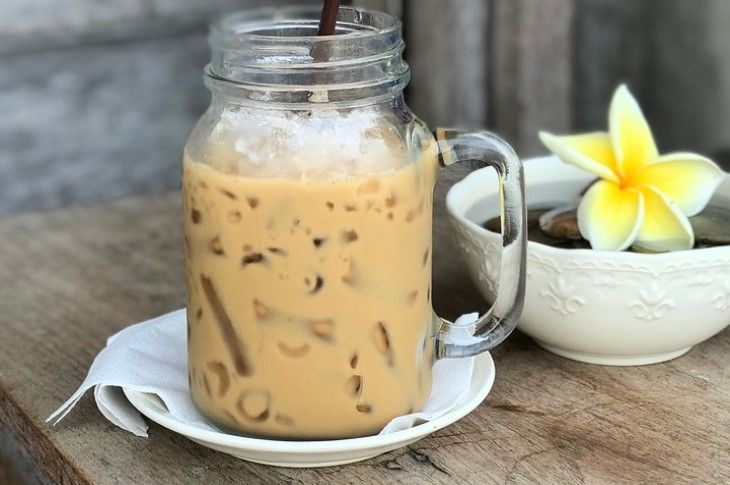 Как сделать лимонную граниту: понадобятся только вода, сироп и фрукты