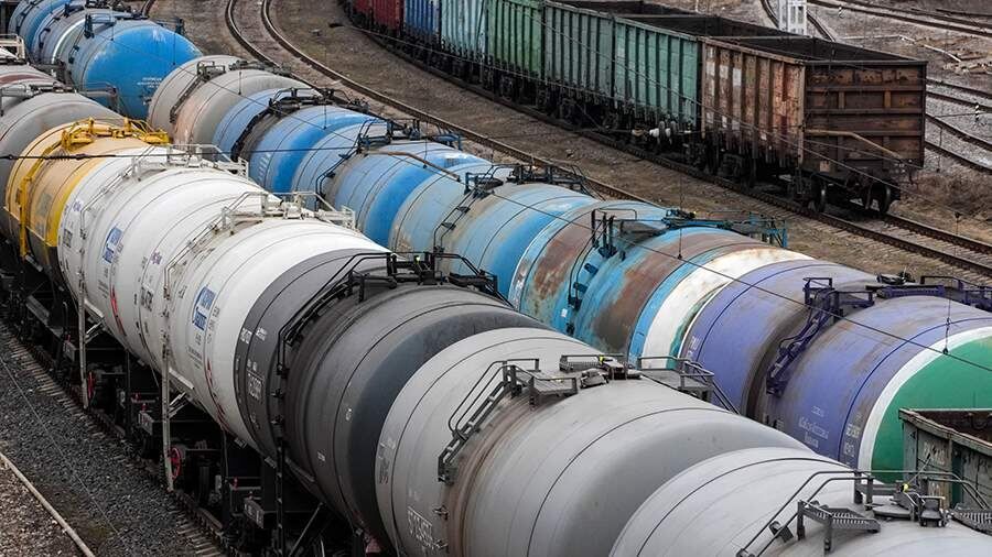 Минфин против возврата полных выплат: новый подход к топливному демпферу