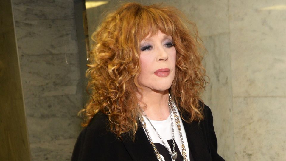 Готовим как Пугачева: рецепт котлет с яблоками от Аллы больше не секрет