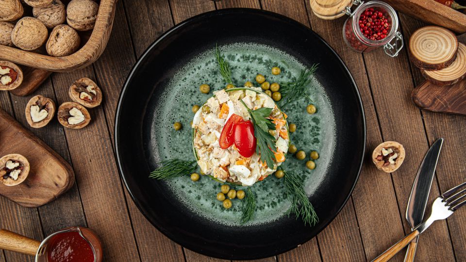 Не курица и не рыба: о вашем оливье с особым ингредиентом начнут слагать легенды