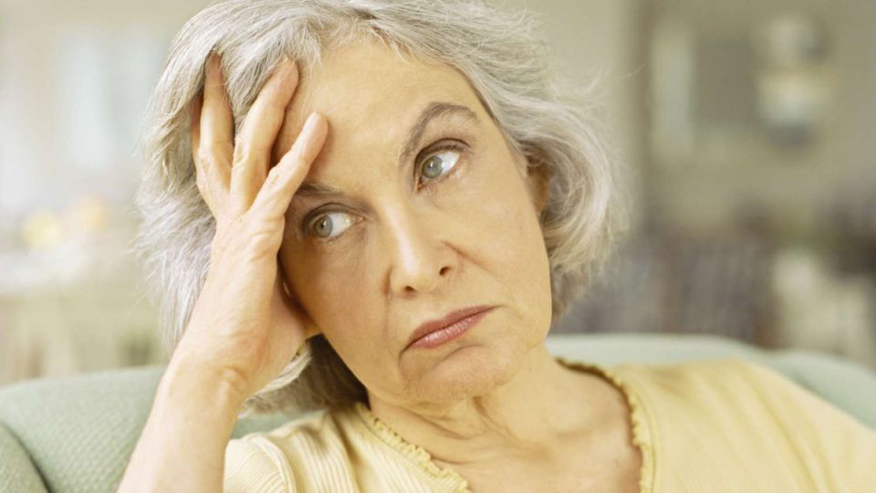 Секреты уверенности: почему иногда стоит притвориться глупенькой в зрелом возрасте