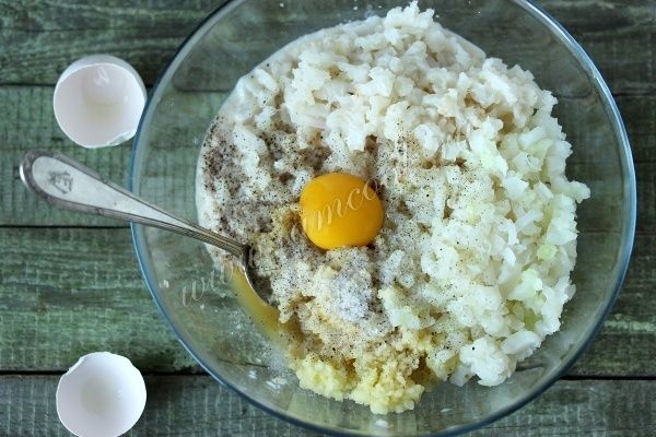 Нежные котлеты из кальмаров: идеальное блюдо для любой трапезы