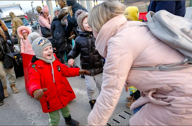 Как репатрианты сталкиваются с проблемами при записи детей в российские школы