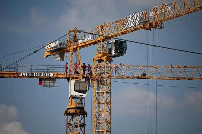 Новый поворот в строительной отрасли: срок моратория на штрафы для застройщиков истекает