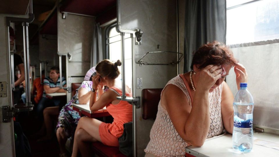 Духота в поезде: права пассажиров и что с этим делать
