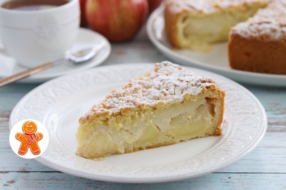 Нежный яблочный пирог с заварным кремом: секреты идеальной шарлотки по-польски